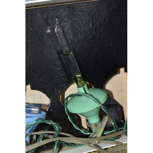 836 - TWO BOXED SETS OF MID 20TH CENTURY 'KINGSTON CRYSTALITES' CHRISTMAS LIGHTS, British made 'bubble lig... 