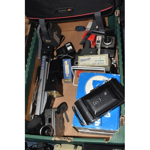 842 - THREE BOXES AND LOOSE OF VINTAGE CAMERA EQUIPMENT to include a Kodak EK-160 EF Instant Camera, Splas... 