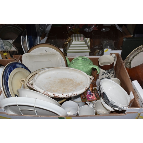 857 - FIVE BOXES AND LOOSE OF HOUSEHOLD CERAMIC AND MISCELLANEOUS ITEMS to include one box of ceramics con... 