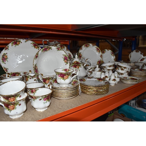 Lot 899       