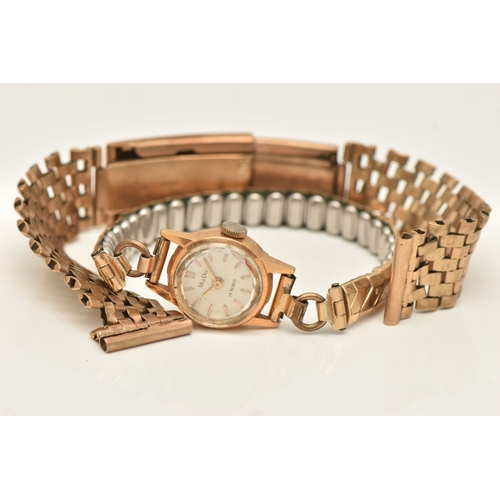 496 - A 9CT GOLD WATCH BRACELET AND LADIES WATCH, a brick link bracelet and folding clasp, hallmarked Birm... 