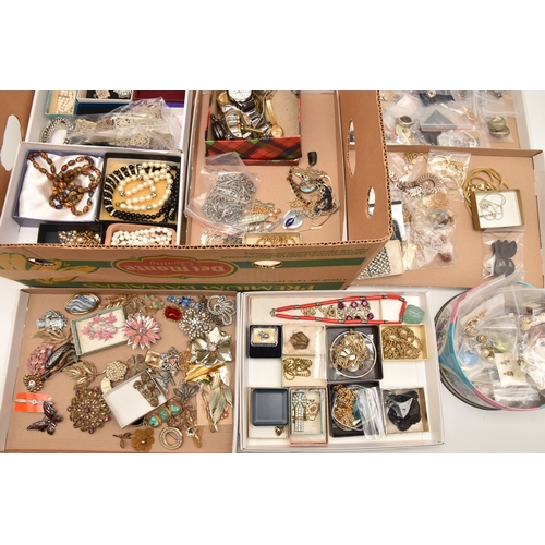 Lot 569       