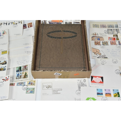 Lot 879       