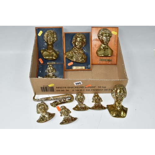 Lot 880       