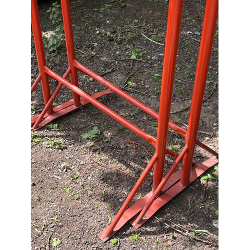 34 - A PAIR OF BUILDERS TRESTLE STANDS, height adjustable, min height 131cm, width at top 100cm