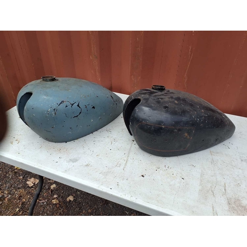 Lot 32        