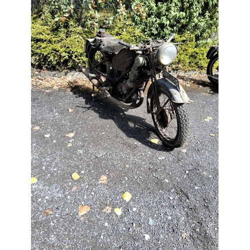 Lot 9         