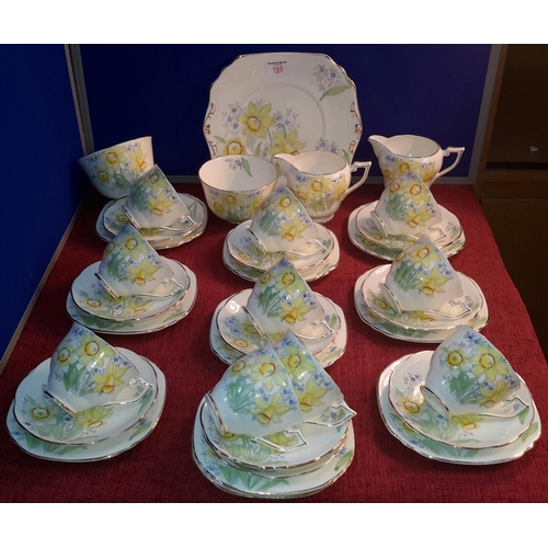 165 - 35 piece Royal Crown pottery 'Daffodil' hand painted design tea set