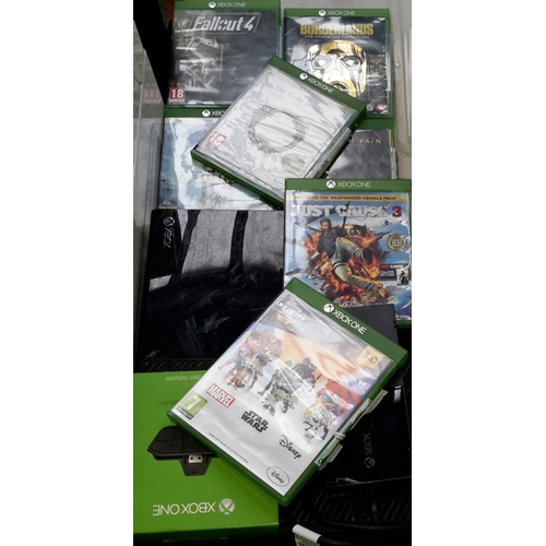 372 - Xbox 1 & 7 games (working order)