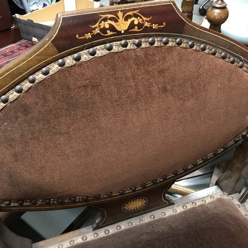 225A - A Lovely example of an Edwardian tub chair, detailed with finial inlays and single line inlay. Suppo... 