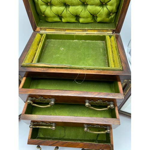 29 - A Lovely example of a 19th century walnut jewel box. Designed with shield plaque and lift up lid, Tw... 