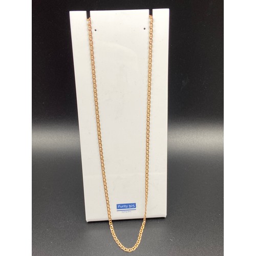 2J - A 9ct gold curb necklace [8 Grams][48cm in Length]