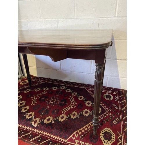 83C - A William IV period mahogany
Pembroke Table with frieze drawer
raised on reeded Gillow’s style taper... 