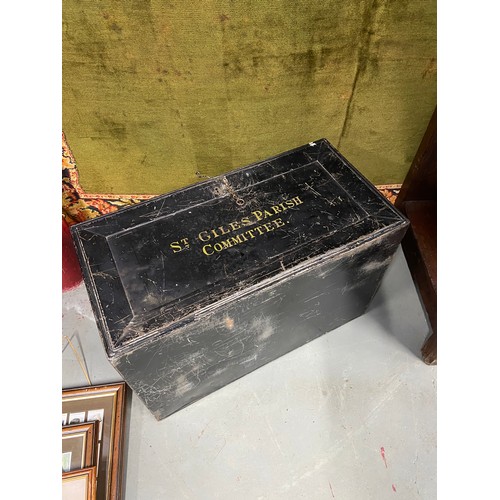 355B - An Antique St Giles Parish Committee. Deed Box. [Locked] [31X61X40CM]