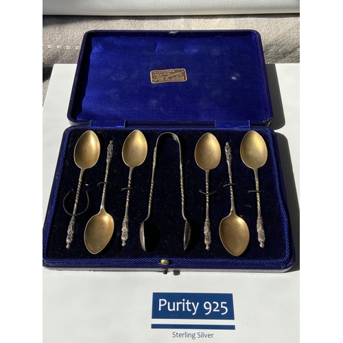 119J - A set of 6 Birmingham silver gilt apostle spoons with matching tongs, with fitted box [Joseph Gloste... 