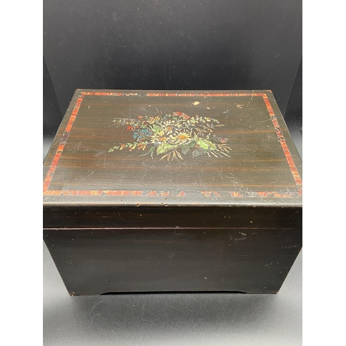 154 - An Antique Schutz- Marke German Symphonia music box. Comes with various music discs and handle. In a... 