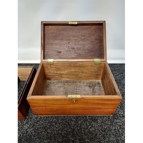 252 - Georgian slipper chest with single under drawer [38x51x33cm]