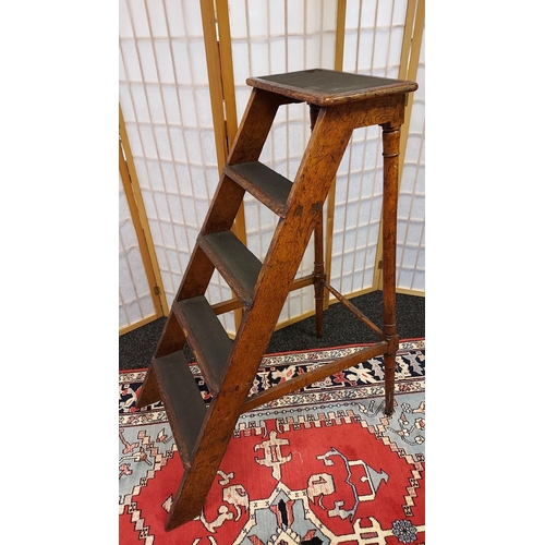 205 - Victorian library steps [missing climbing pole] Made from oak. [106cm in height]