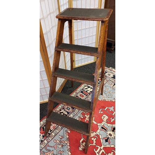 205 - Victorian library steps [missing climbing pole] Made from oak. [106cm in height]