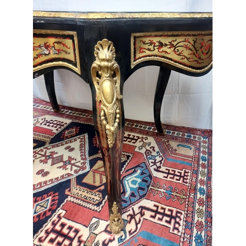 228 - A Reproduction Antique style French Boulle Work desk. [80x145x86cm]