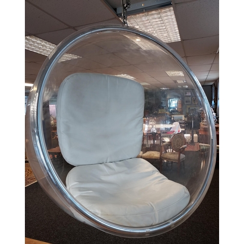 312 - A Retro Eero Aarnio 1968 model iconic hanging bubble chair with original white leather cushions.