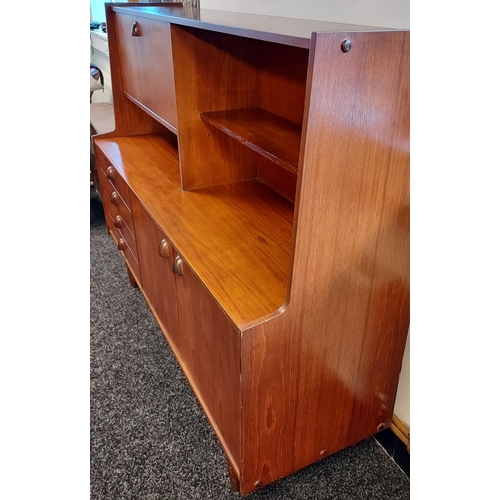 350 - A Mid century Stonehill Furniture pedestal sideboard unit. [151x120x44.5cm]