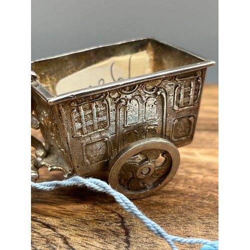 34 - Antique London silver novelty dog pulling cart and monkey snuff pot. Produced by Martin Sugar dated ... 