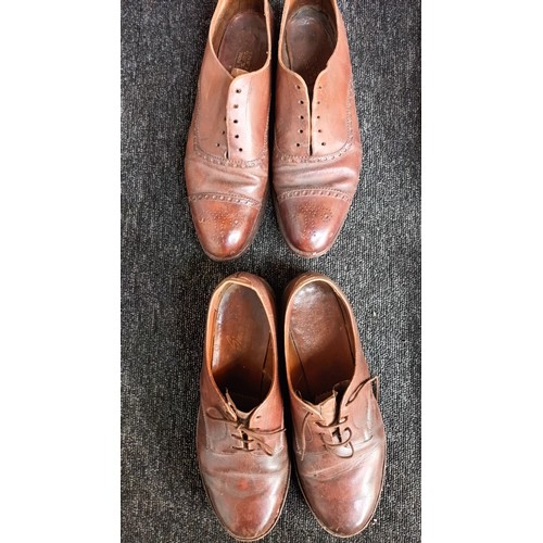 376 - 6 pairs of vintage leather shoes to include brogues by Foster & Son, child's boots by Clarks and hig... 