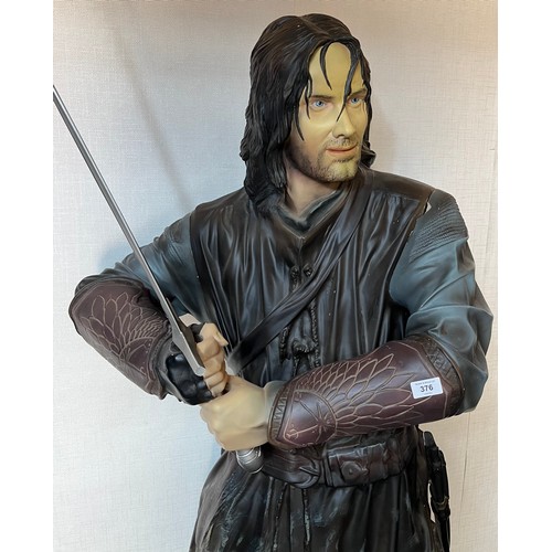 376 - A Life size fibre glass Lord of the Rings 'Aragorn' Figure. Approx 6 ft. [Will not ship]