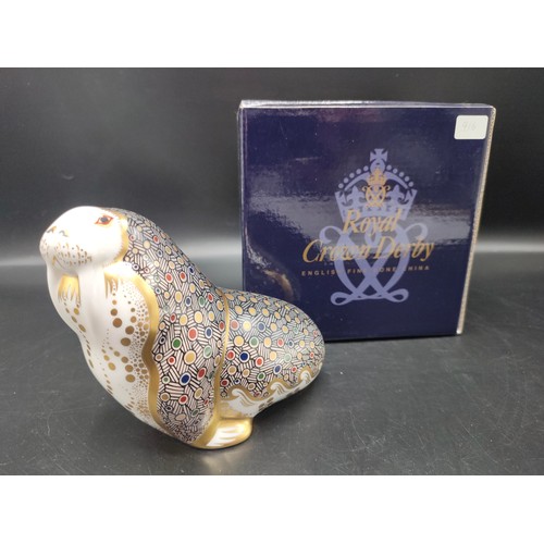 89 - Royal crown Derby Walrus paperweight with stopper . With box 4.5 inches height. [Will not post]