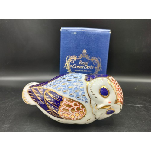 107 - Royal crown Derby owl paperweight with stopper. 5 inches in length.