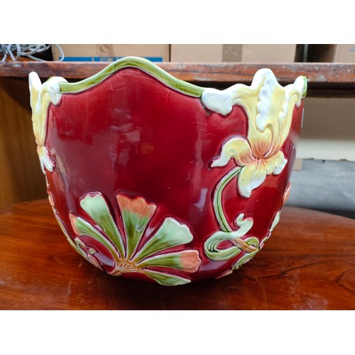 209a - Art nouveau flower pattern planter .