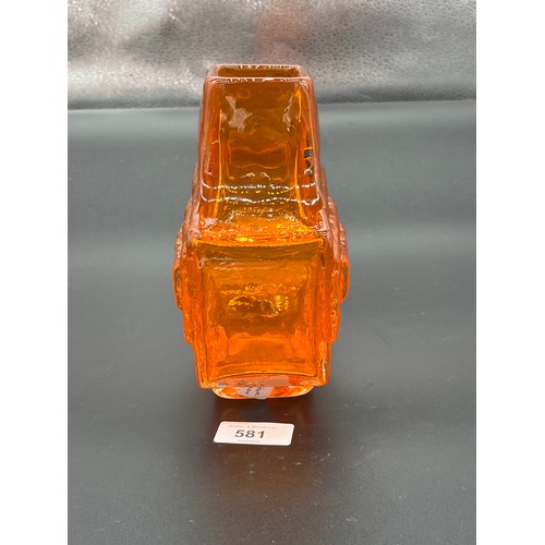 581 - Vintage White Friars Tangerine TV Vase, 1960's by Geoffrey Baxter. [17x16x8.5cm]