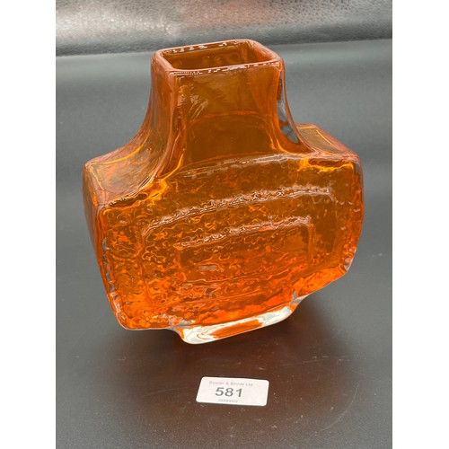 581 - Vintage White Friars Tangerine TV Vase, 1960's by Geoffrey Baxter. [17x16x8.5cm]