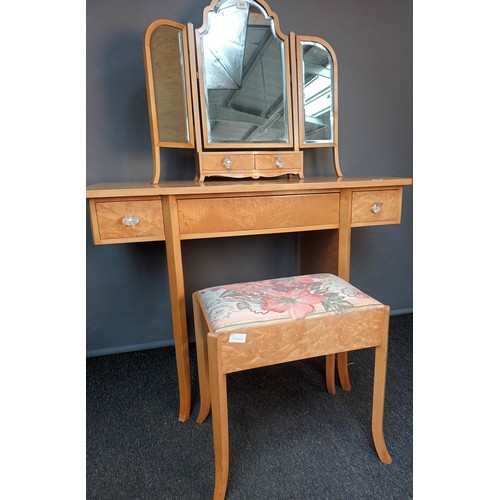 816 - Maple dressing table, three way mirror and cushioned stool