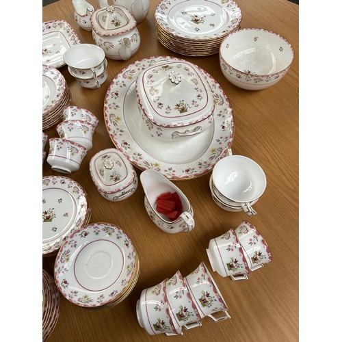 729 - Large Wedgwood 'Biance' dinner/ tea and coffee service. R4499. [Will not post]