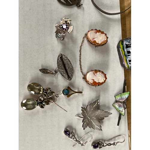 42 - A Selection of silver jewellery to include sterling silver and butterfly wing design ring and matchi... 