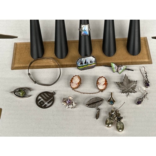 42 - A Selection of silver jewellery to include sterling silver and butterfly wing design ring and matchi... 