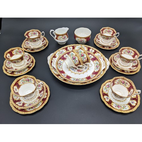 722 - 23 piece Royal Albert bone china 'Lady Hamilton' tea set