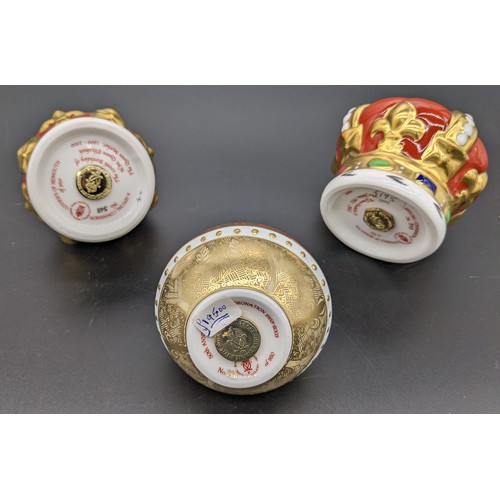 886 - Three Royal Crown Derby paperweight crowns. Special commissioned limited edition. All 348 of 950. [W... 