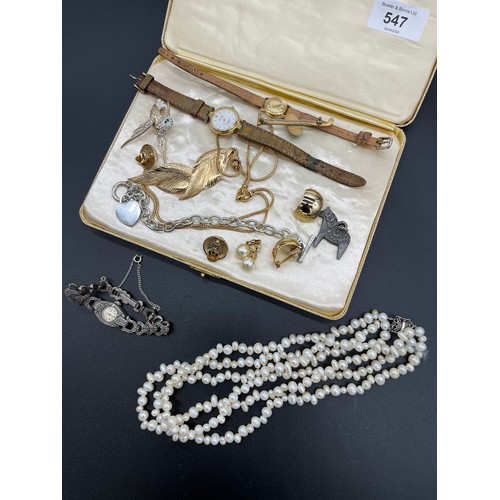 547 - Collection of various jewellery to include silver clasp and pearl evening necklace, Vintage Admes Ge... 