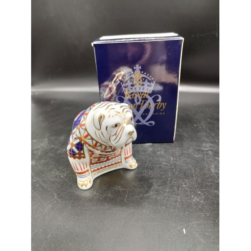 106 - Royal crown Derby paperweight the bulldog with stopper and box. 9cm in height.