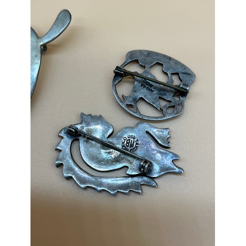 9 - Edinburgh silver cat brooch, Sterling silver 925S Coffee bean style pendant, 950 silver and enamel s... 