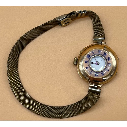 19 - Antique 9ct gold and enamel cased wrist watch. Fitted with a plated bracelet [Enamel face damaged] [... 