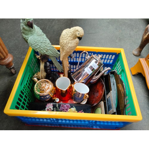 274 - Box of collectables includes oriental lacquered and gilt desk holder, Pair of parrots perched on a s... 