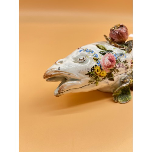 570 - 18th/ 19th century porcelain hand painted fish lidded dish. [23cm in length]