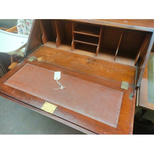 289 - Vintage 3 drawer Writing Bureau