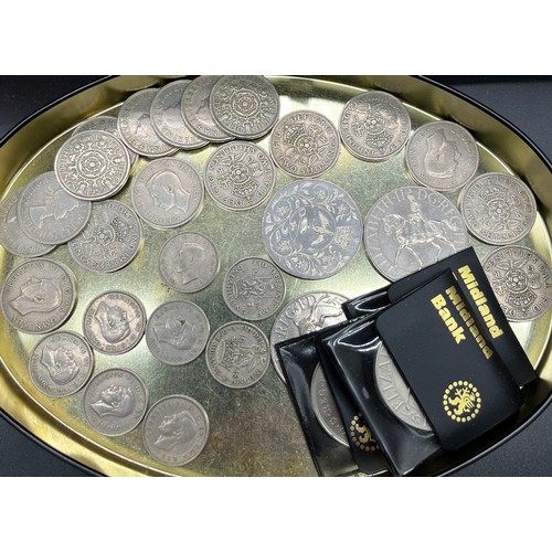 82 - Collection of vintage British coinage includes Crowns, 1921 George V Half Crown silver coin, Lead to... 