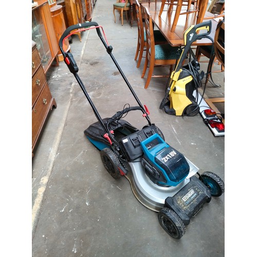 340 - Heavy duty Erbauer garden lawn mower with grass binn