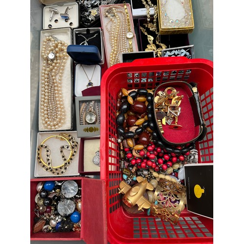 129 - Large collection of costume jewellery to include necklaces, watches, earrings, cuff links and much m... 